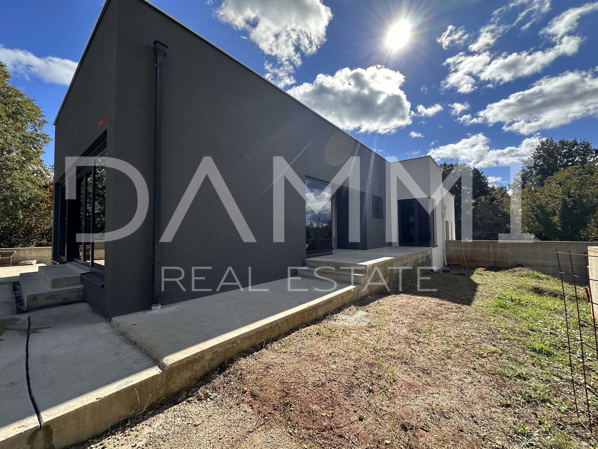 House, 89 m2, For Sale, Barban