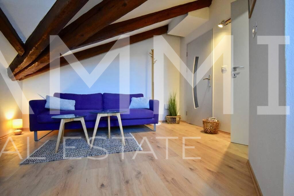 PULA&comma; CENTAR - Ekskluzivno 2 apartmana na top lokaciji