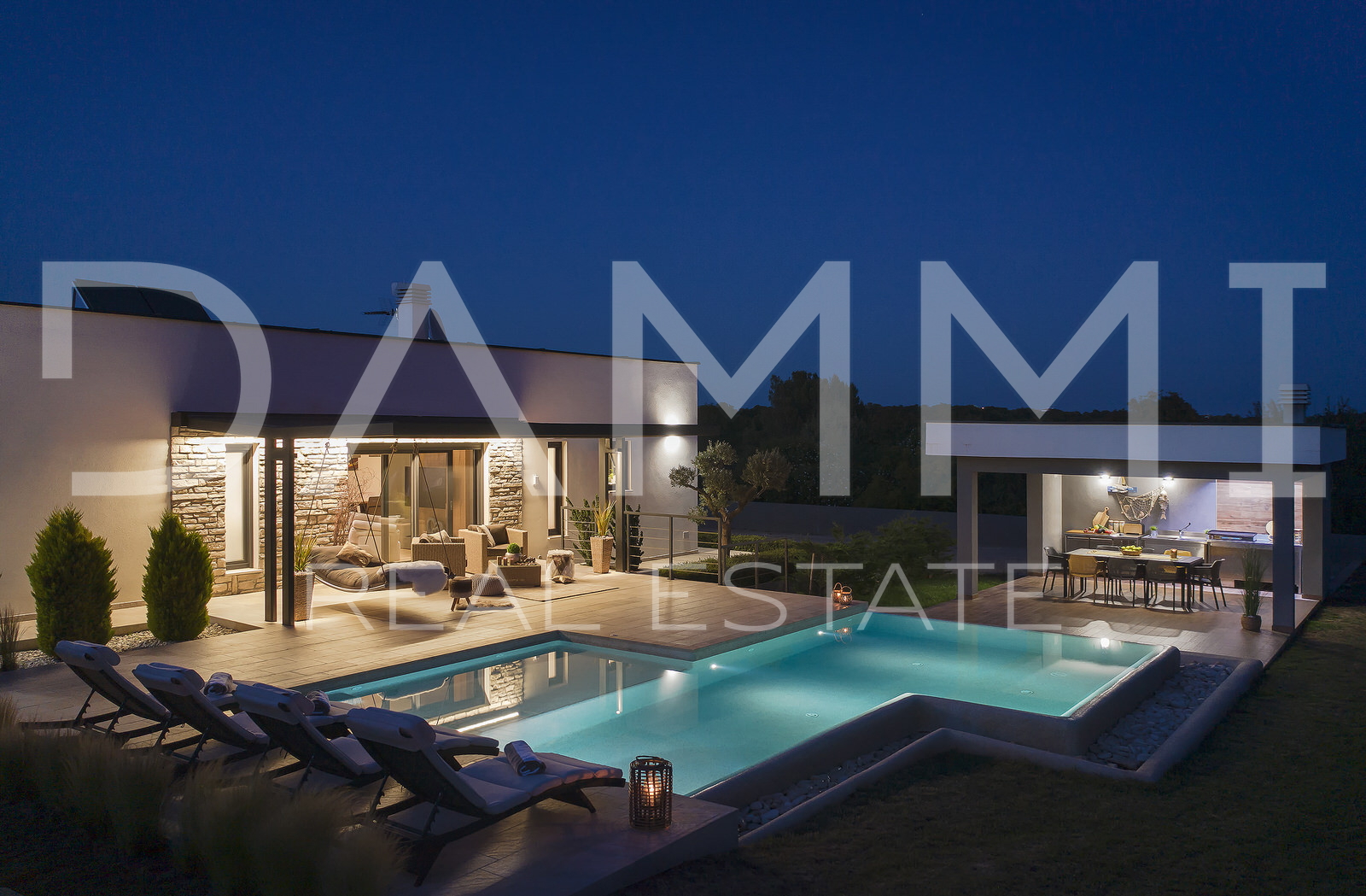 ISTRA&comma; MEDULIN - Luksuzna ku&cacute;a s bazenom