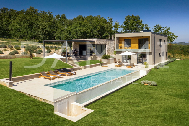 MOTOVUN, OKOLICA - Ekskluzivna luksuzna vila