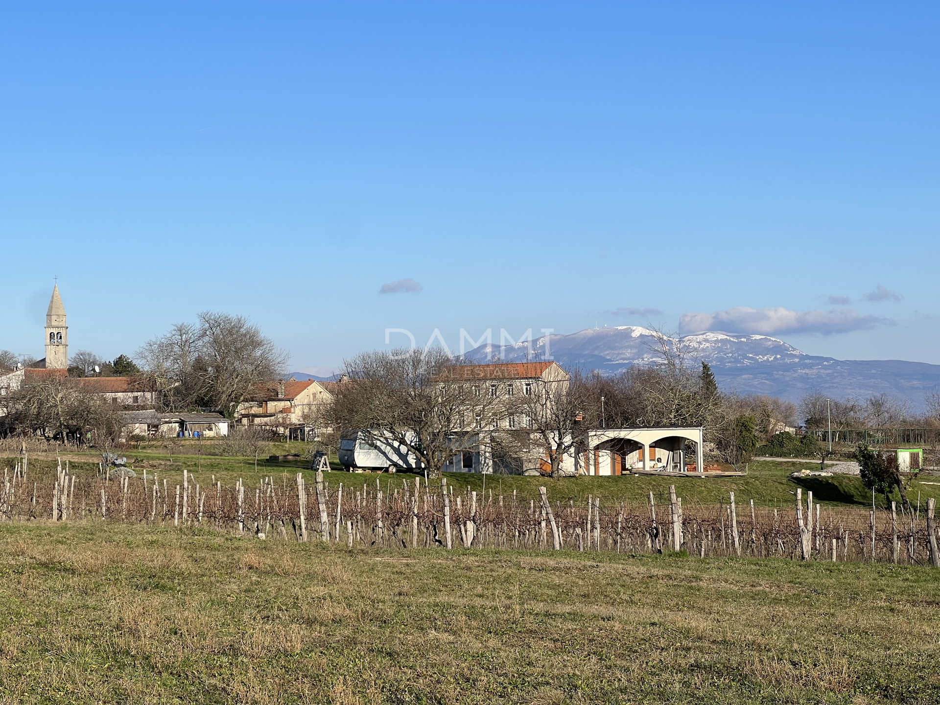 ZENTRALISTRIEN, PAZIN - Baugrundstück 1750m2