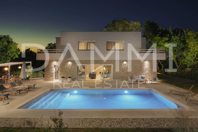 ISTRIA, ŽMINJ - Perfect Villa with big garden and pool