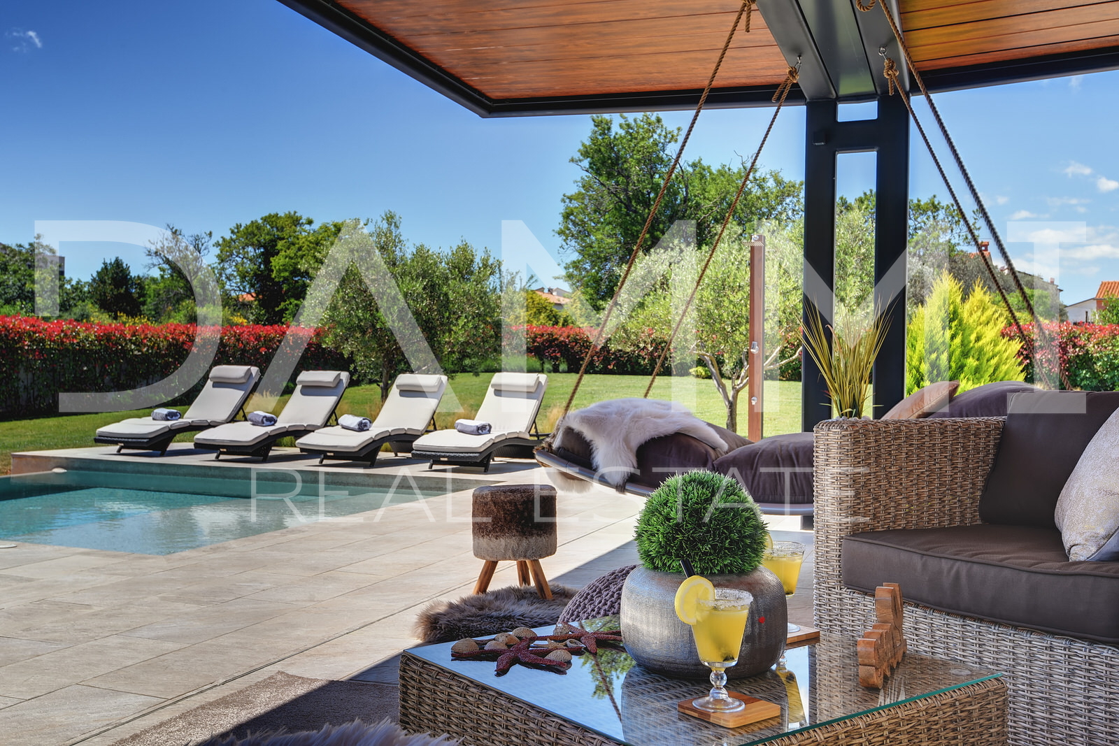 ISTRA&comma; MEDULIN - Luksuzna ku&cacute;a s bazenom