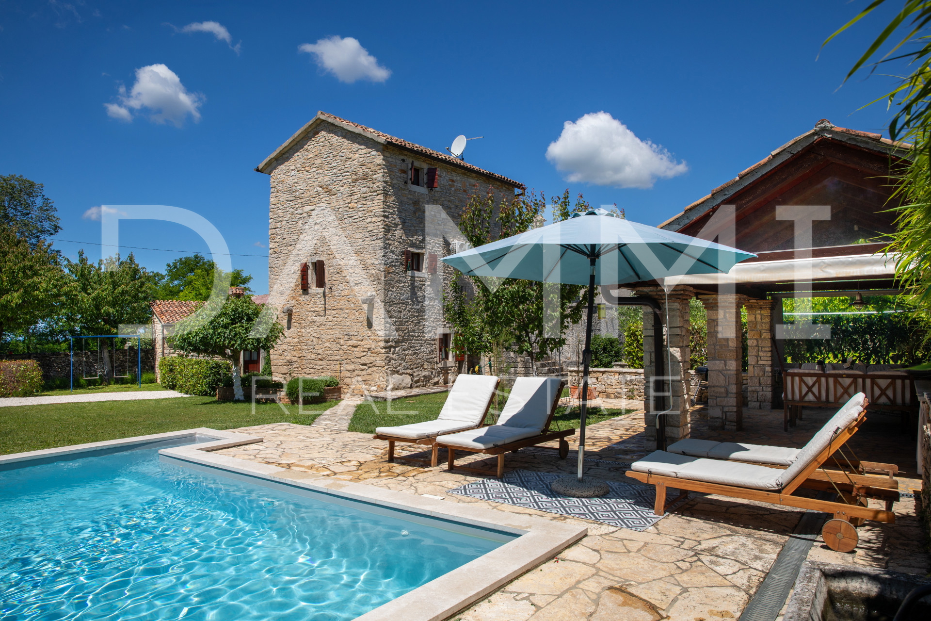 ISTRA&comma; KANFANAR- Tradicionalna Istarska ku&cacute;a s bazenom