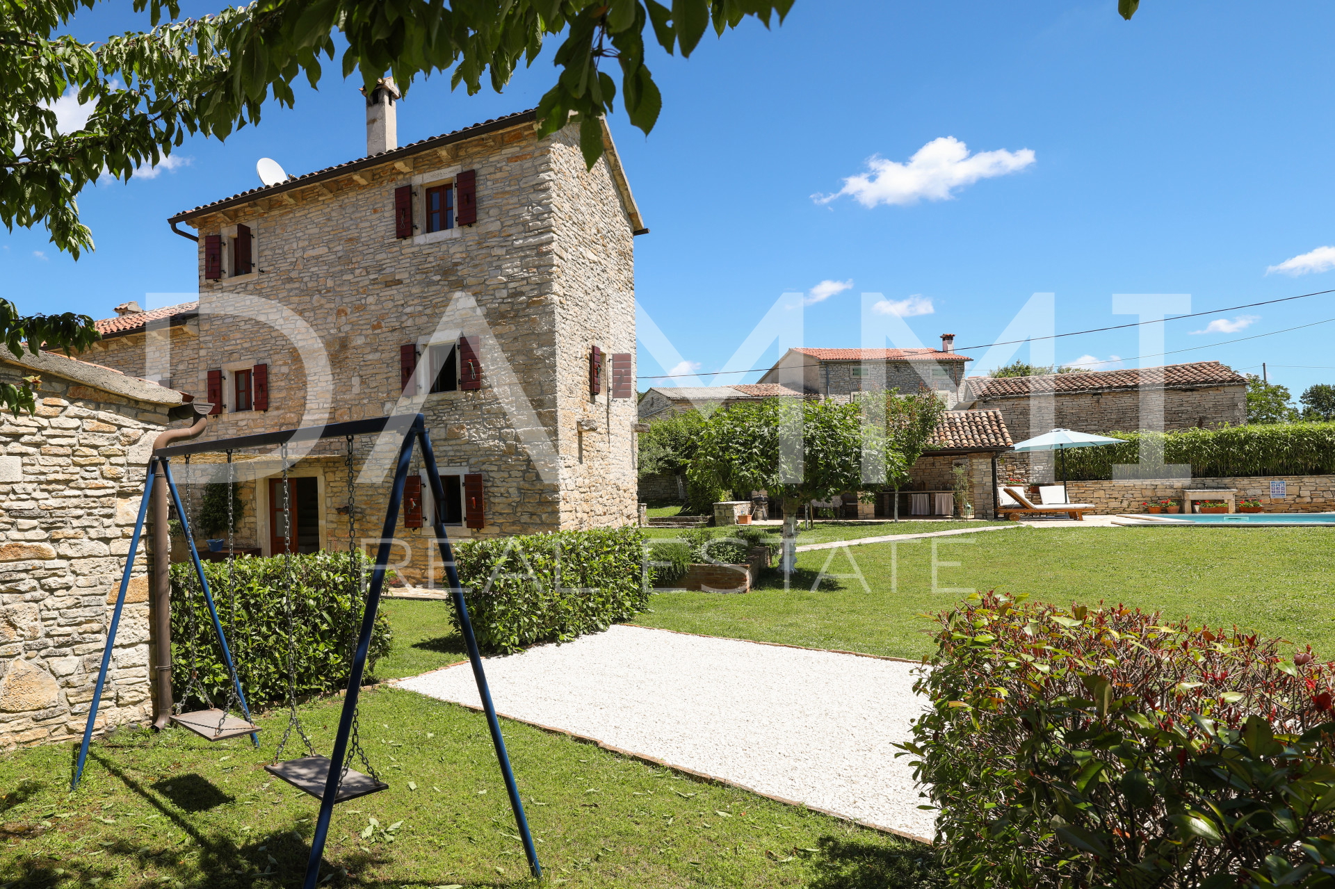 ISTRA&comma; KANFANAR- Tradicionalna Istarska ku&cacute;a s bazenom