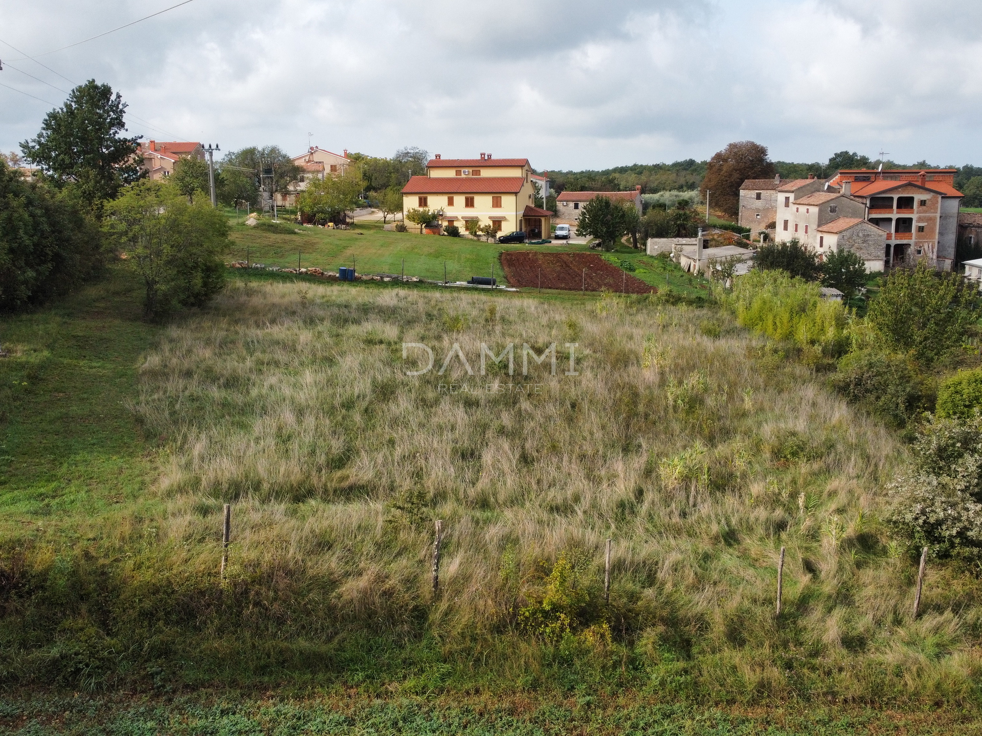 ISTRIEN, VIŠNJAN - BAUGRUNDSTÜCK IN TOLLER LAGE