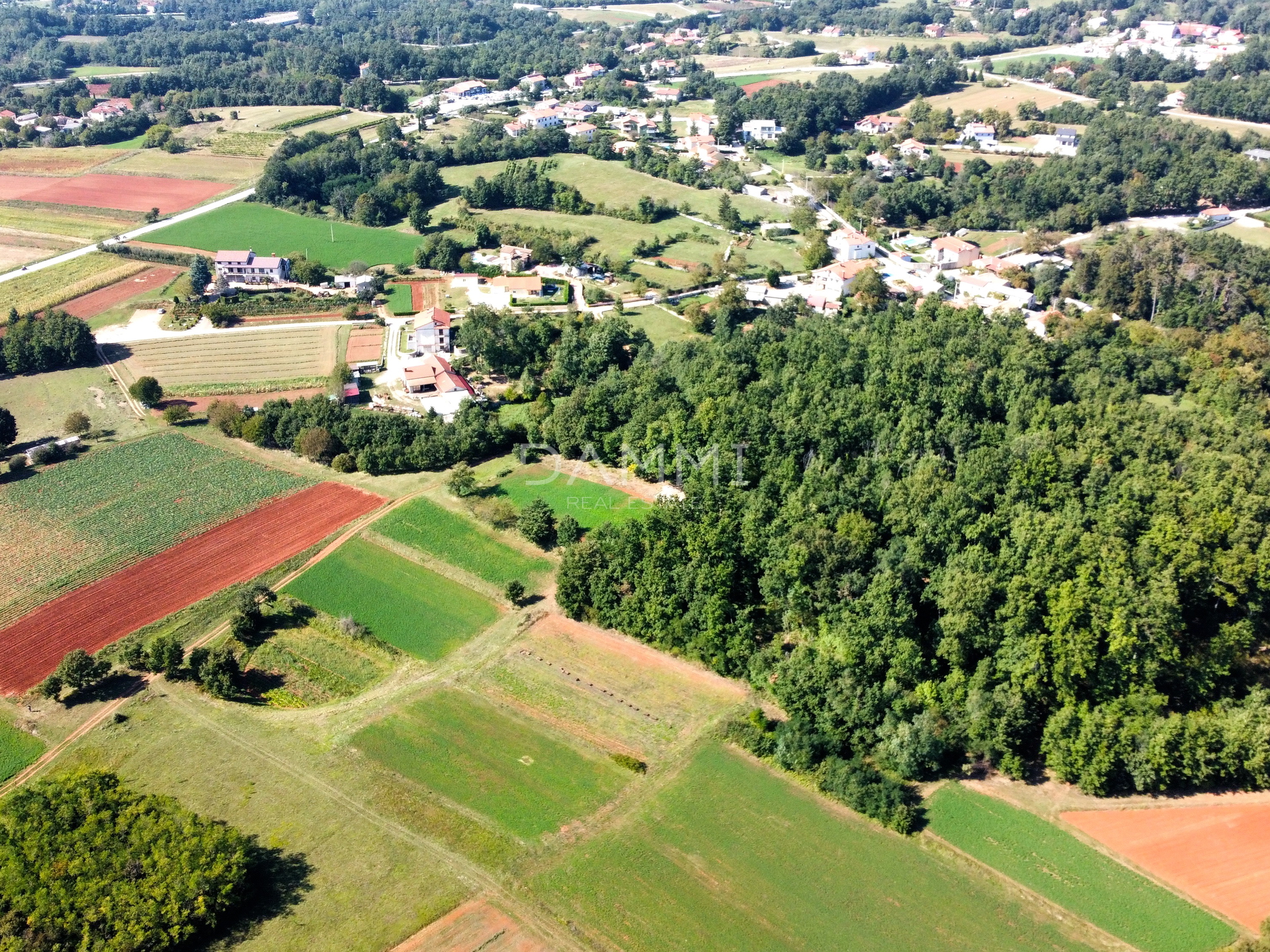 ZENTRALISTRIEN – Ein einzigartiger Komplex landwirtschaftlicher Bauflächen