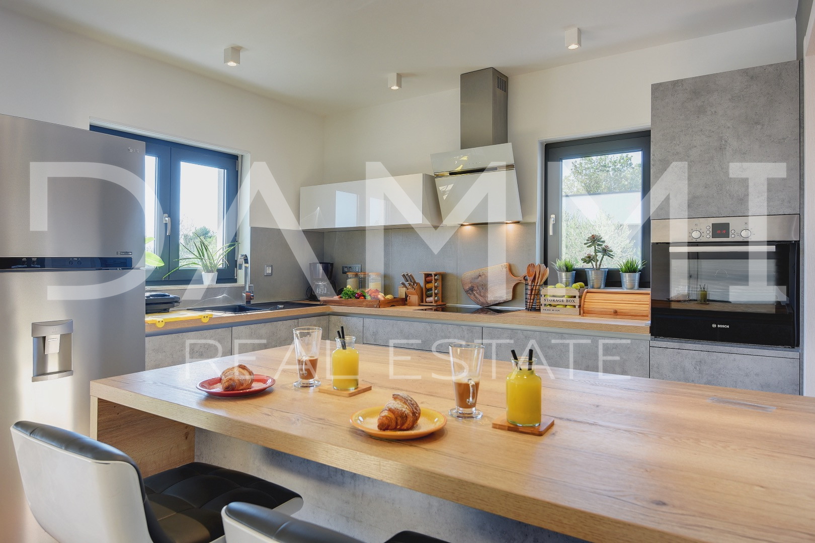 ISTRA&comma; MEDULIN - Luksuzna ku&cacute;a s bazenom