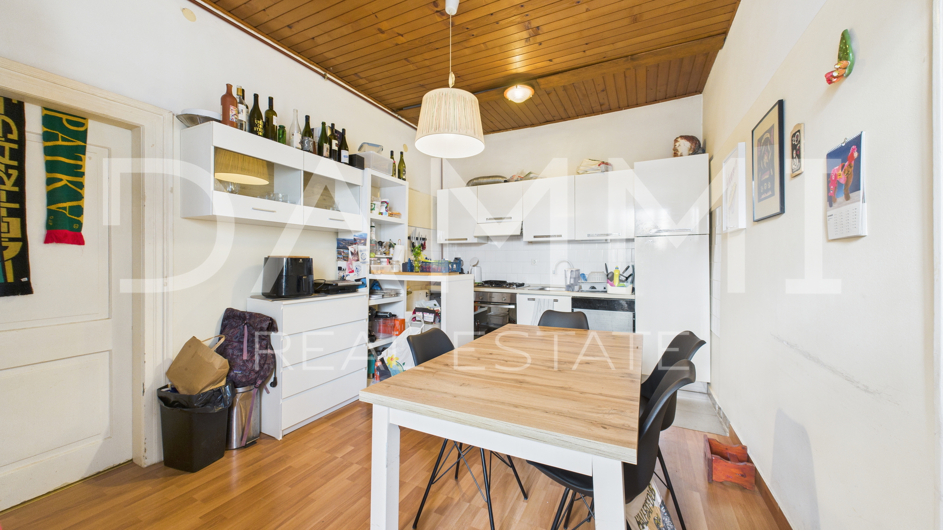 Pula&comma; Zentrum &ndash; Wohnung mit Balkon