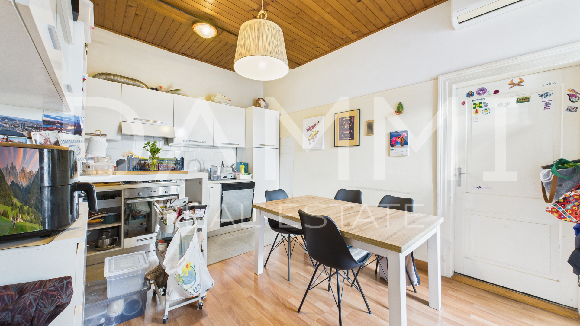 Pula&comma; Zentrum &ndash; Wohnung mit Balkon