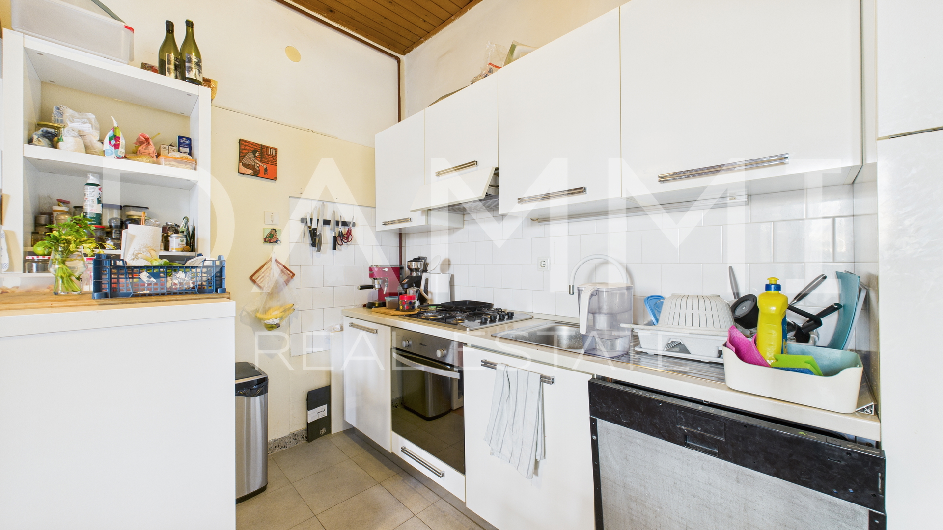 Pula&comma; Zentrum &ndash; Wohnung mit Balkon