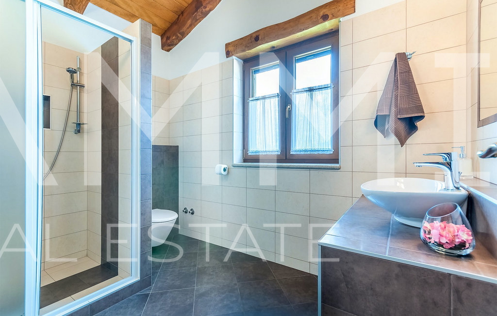 Casa, 285 m2, Vendita, Marčana