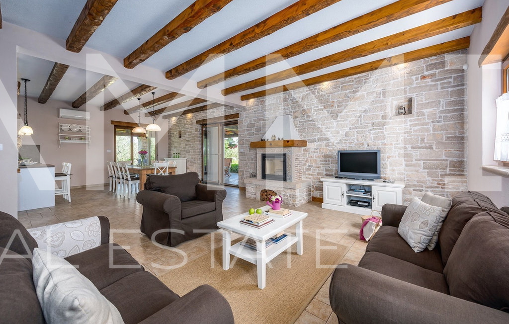 Casa, 285 m2, Vendita, Marčana