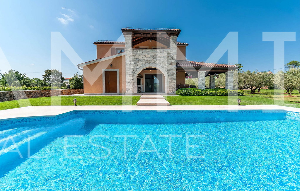 Casa, 285 m2, Vendita, Marčana
