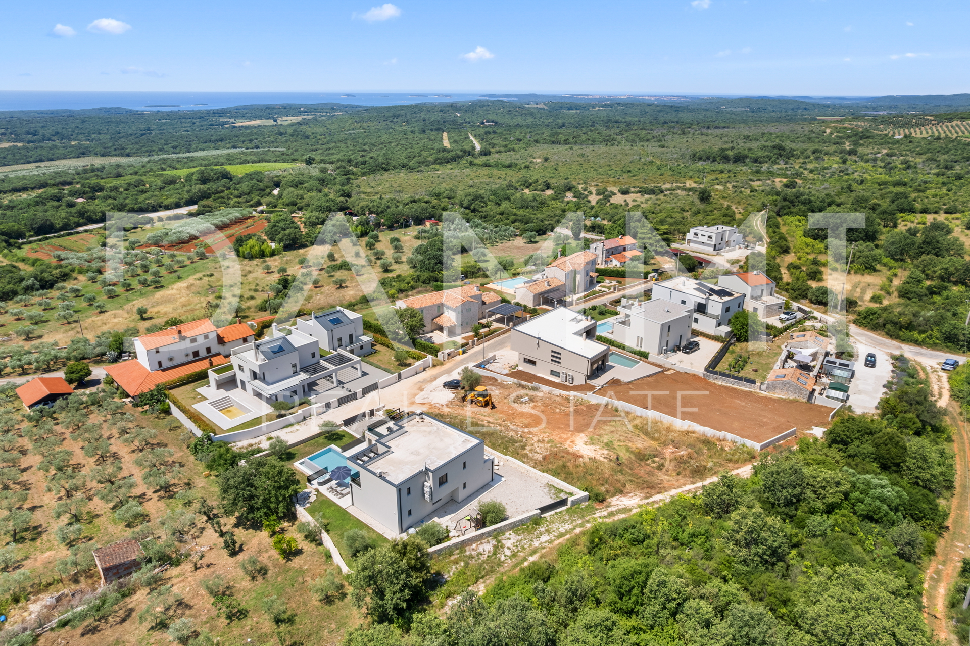 ISTRA&comma; BALE - Moderna vila s pogledom na more