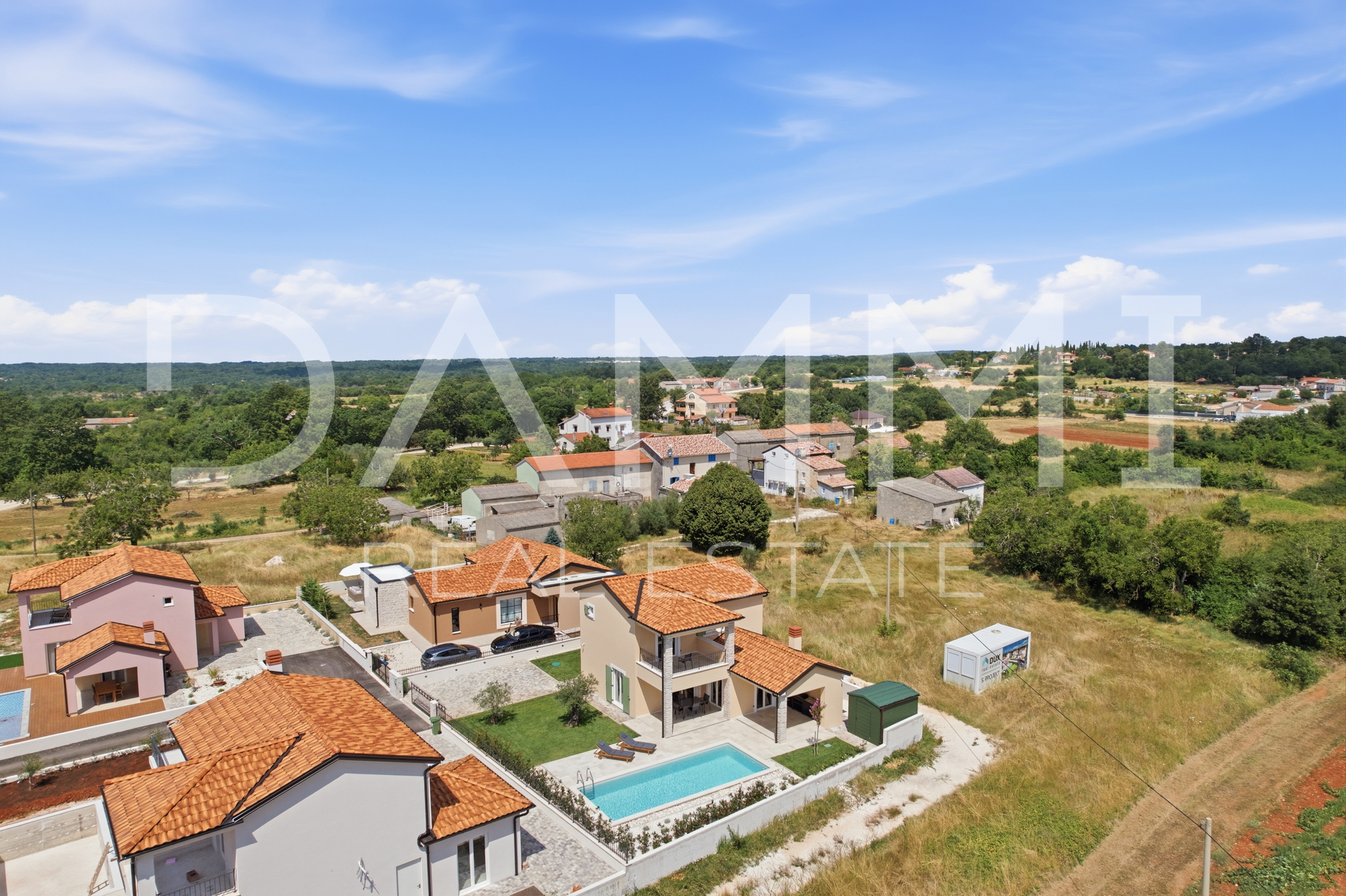 ISTRA&comma; &Zcaron;MINJ - Mediteranska ku&cacute;a s bazenom