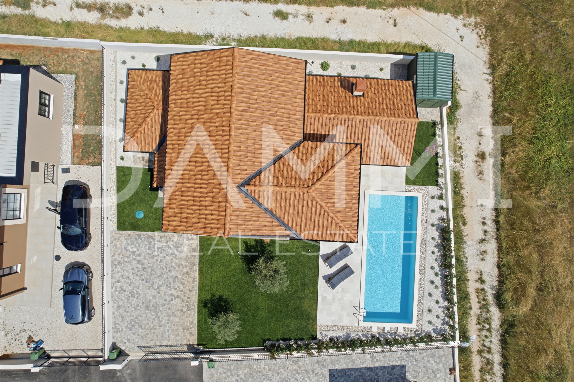ISTRA&comma; &Zcaron;MINJ - Mediteranska ku&cacute;a s bazenom