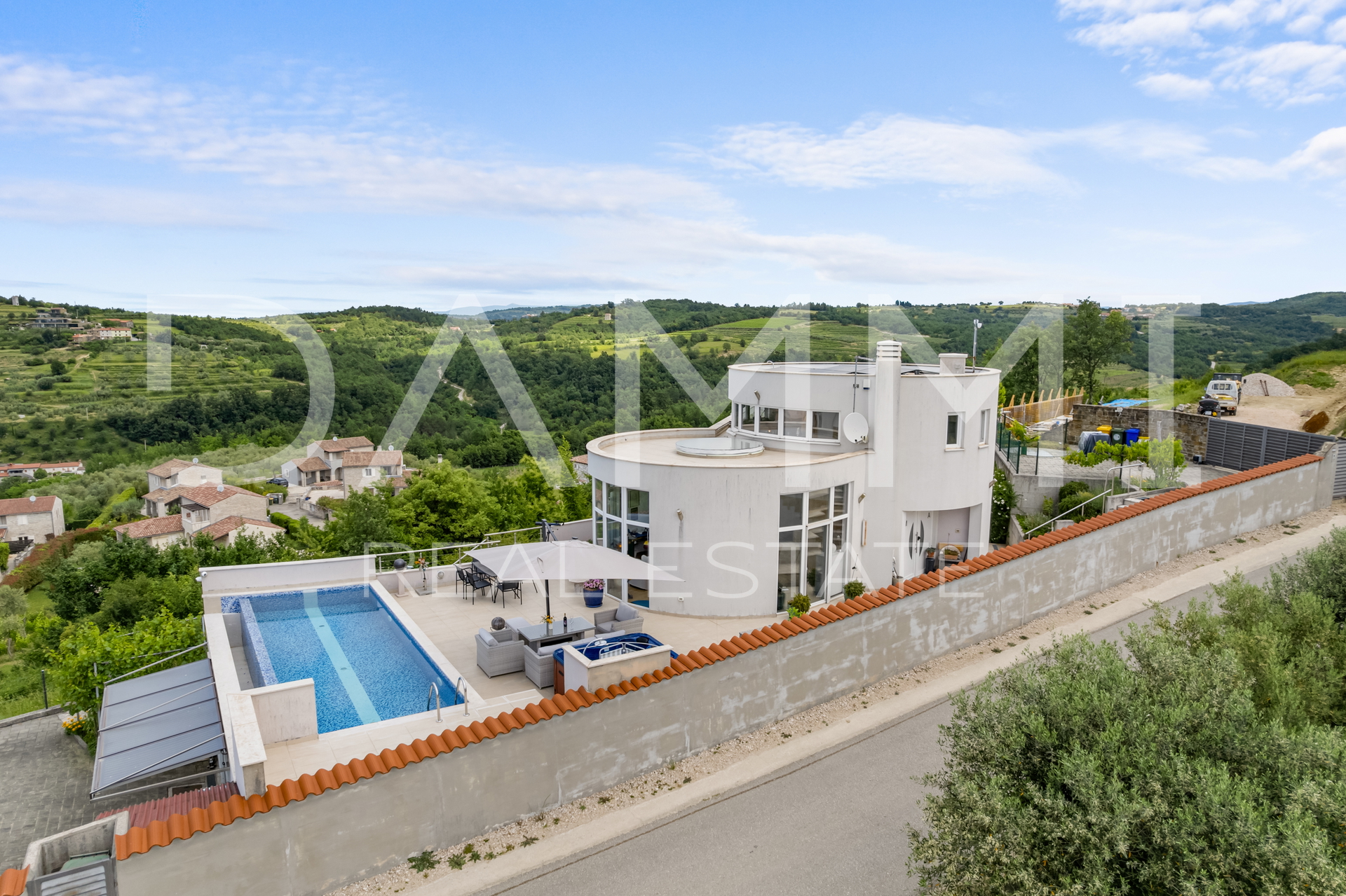 ISTRA&comma; MOMJAN - Villa con piscina e vista panoramica