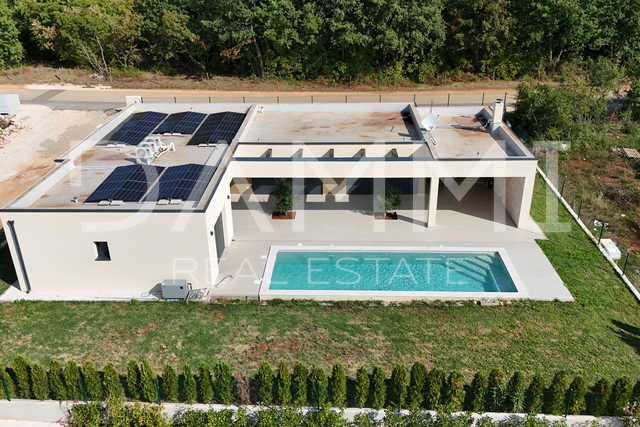 ISTRIA, ŽMINJ - Richly furnished Villa near the center of Žminj