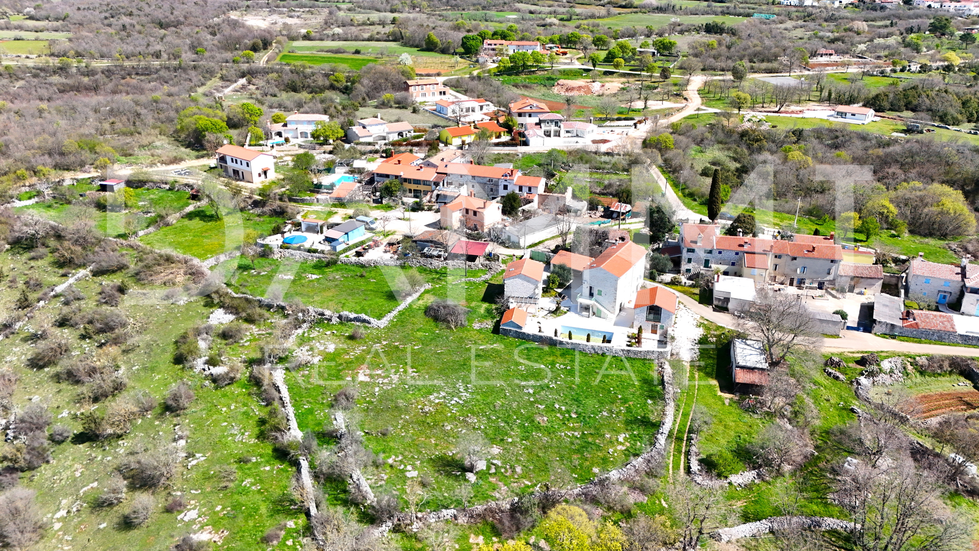 ISTRIA, BALE - Building land in an excellent location of 1235 m2