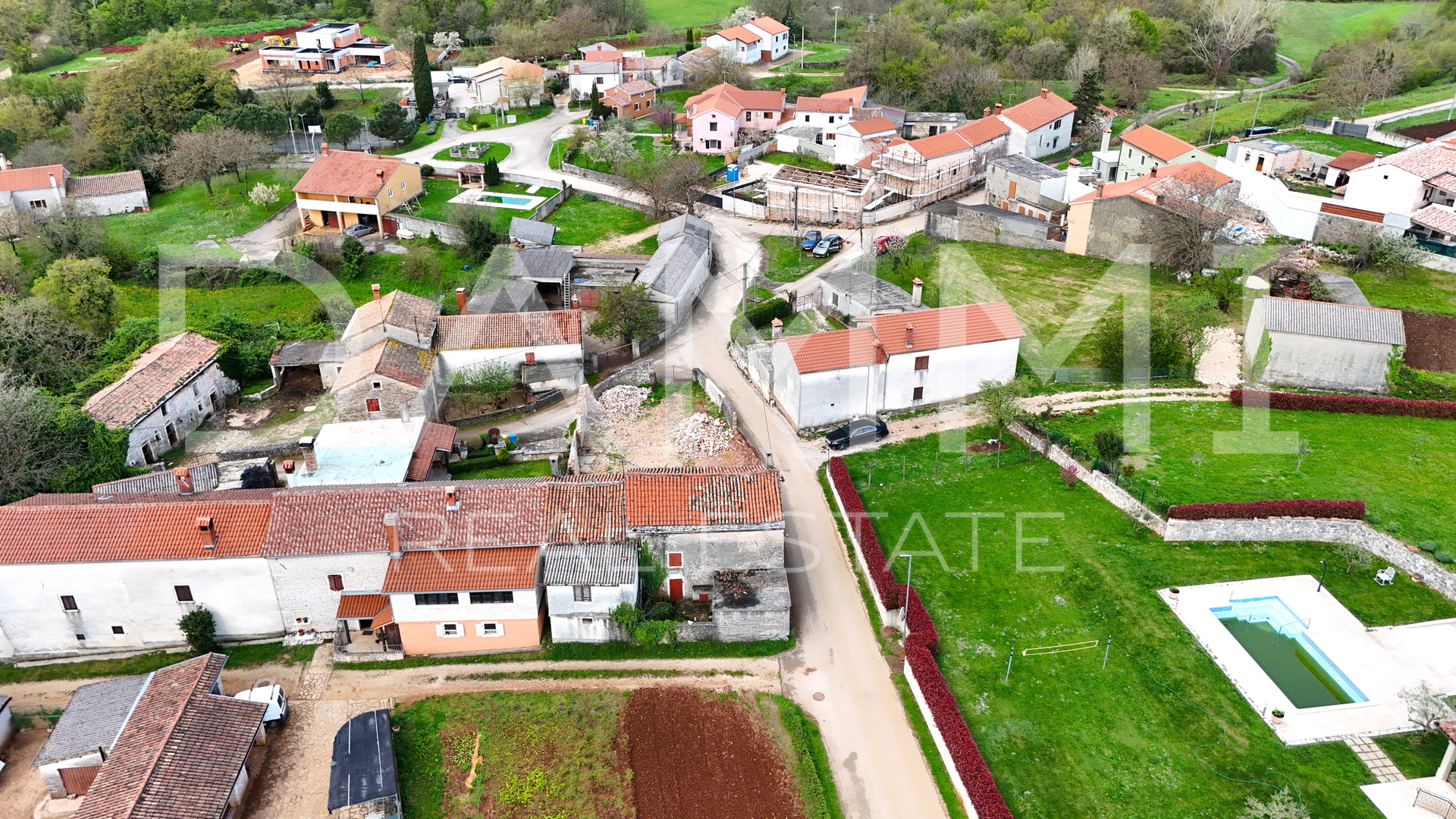 ISTRA, ŽMINJ - Casa in pietra con cortile di 500 m2