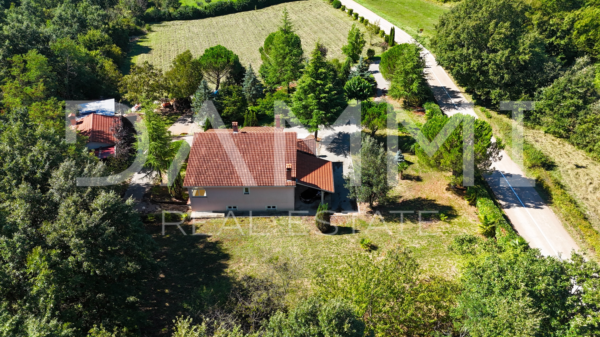 ISTRA, ŽMINJ - Family house for all greenery lovers in the surroundings of Žminj