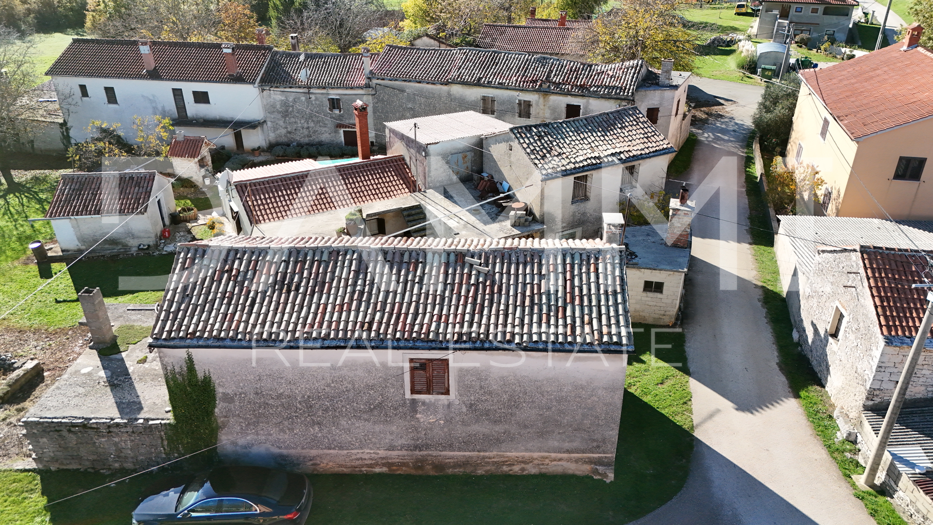 House, 200 m2, For Sale, Žminj - Domijanići