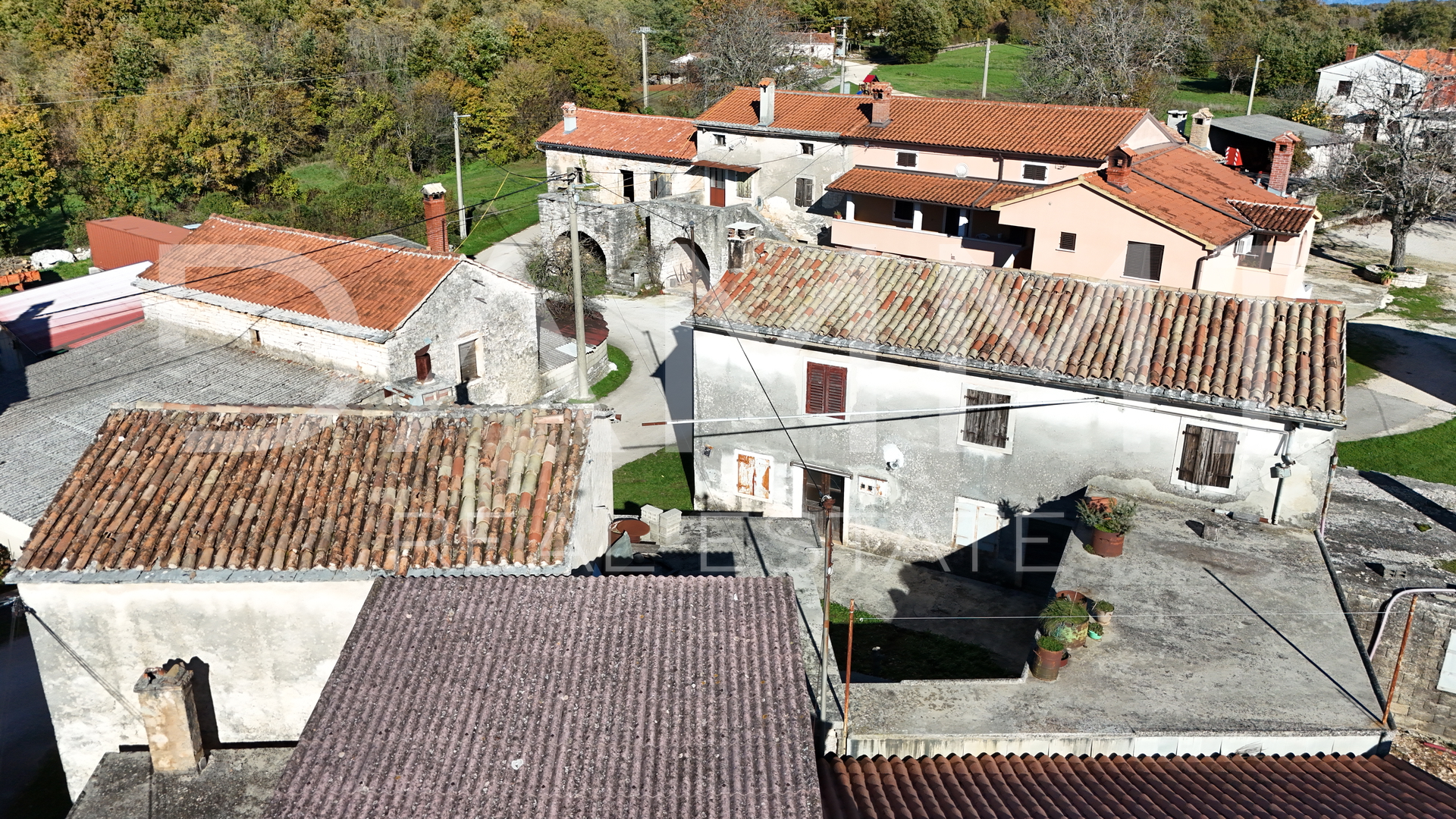 House, 200 m2, For Sale, Žminj - Domijanići