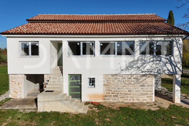 ISTRA, ŽMINJ - Premium detached house with a large yard