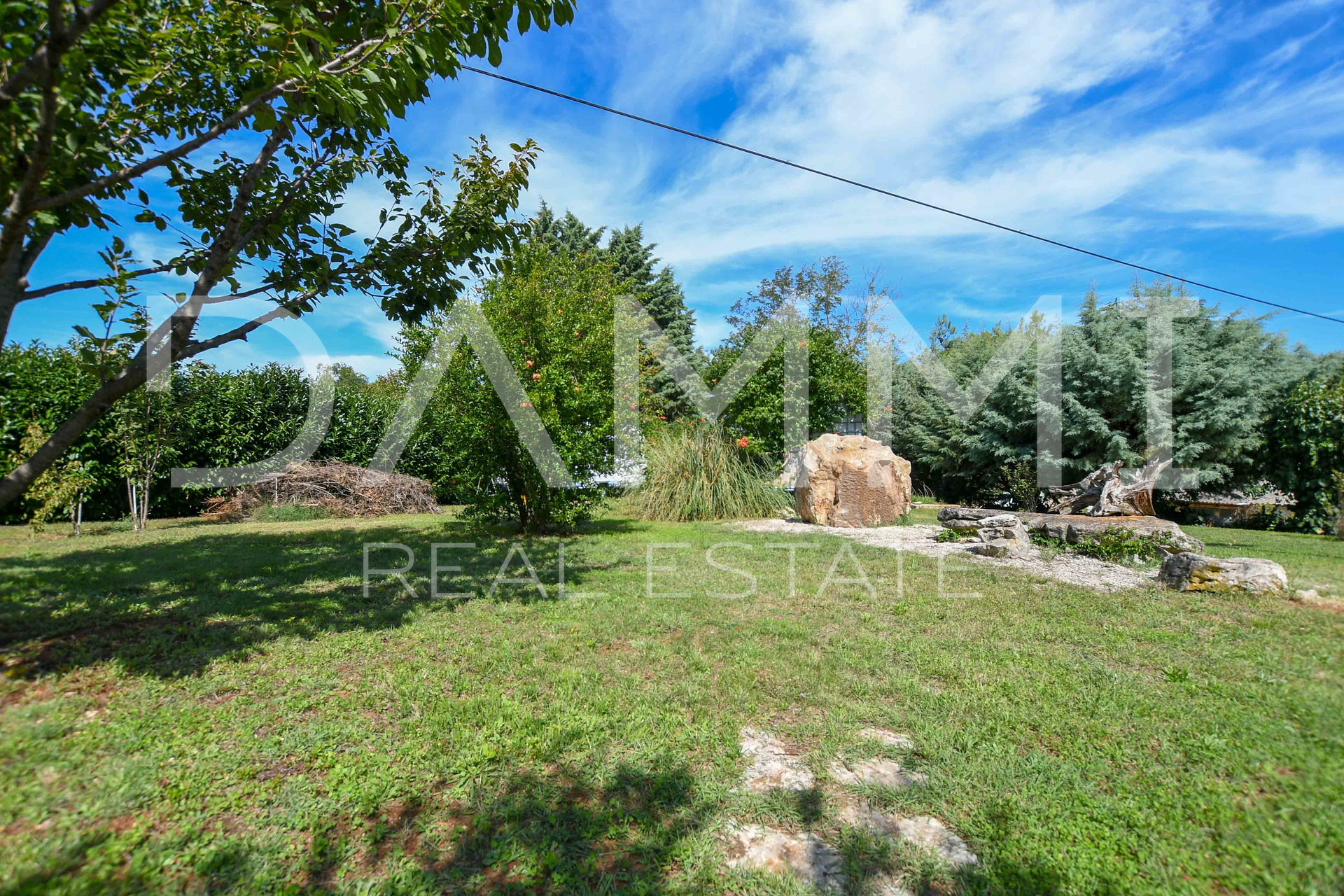 ISTRA&comma; UMAG - Detached house with large yard
