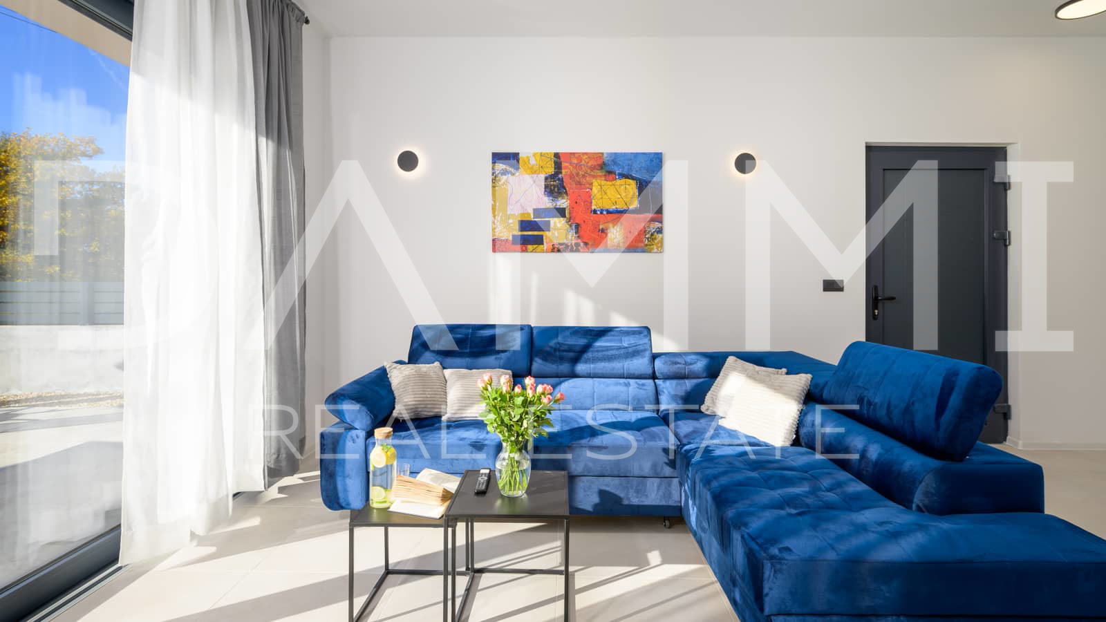 ISTRA&comma; KANFANAR - Moderna prizemnica s bazenom top lokacija