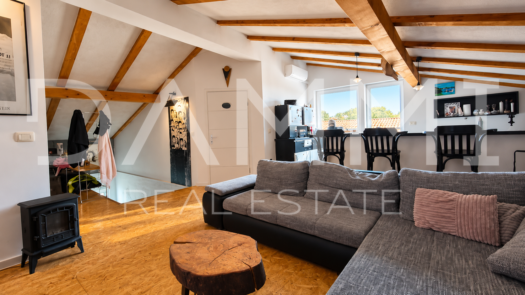 &Scaron;i&scaron;an&comma; Istra &ndash; three-room apartment 132 m&sup2; with yard 62 m&sup2;&comma; 1st floor