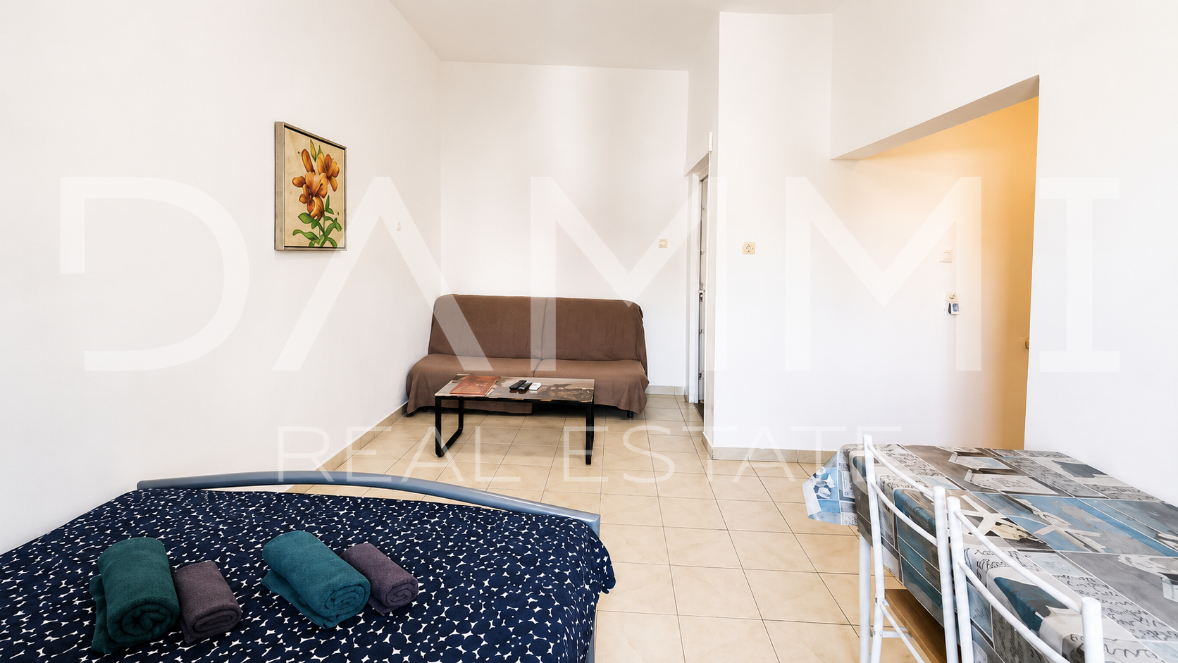 Pula&comma; centar&comma; Stan sa 4 studio apartmana