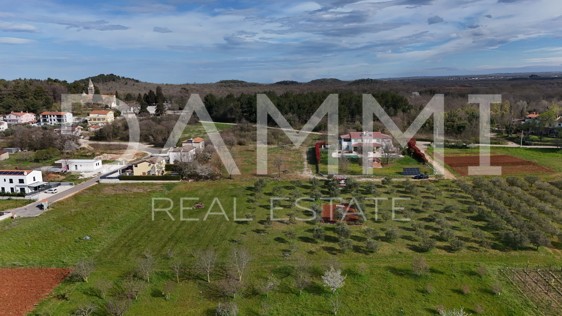 ISTRA&comma; PORE&Ccaron; - Building land in a beautiful location