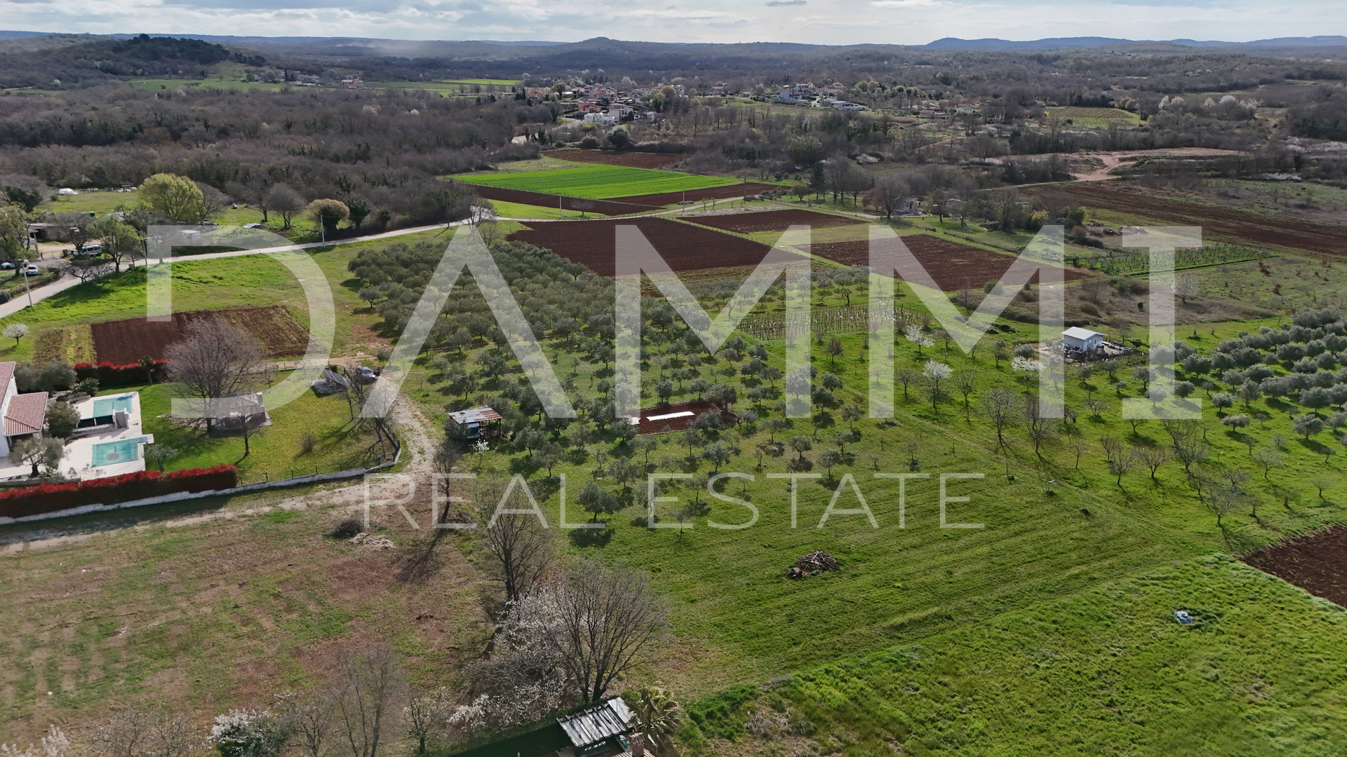 ISTRA&comma; PORE&Ccaron; - Building land in a beautiful location