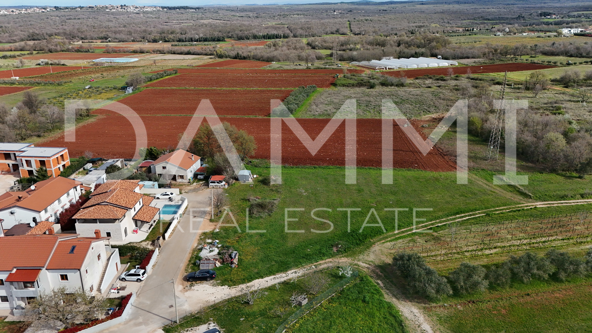 ISTRA&comma; PORE&Ccaron; - Gra&dstrok;evinsko zemlji&scaron;te u blizini mora