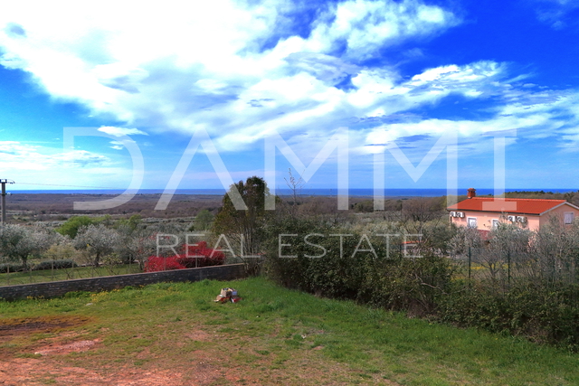 ISTRA, VIŠNJAN - GRAĐEVINSKO ZEMLJIŠTE S POGLEDOM NA MORE