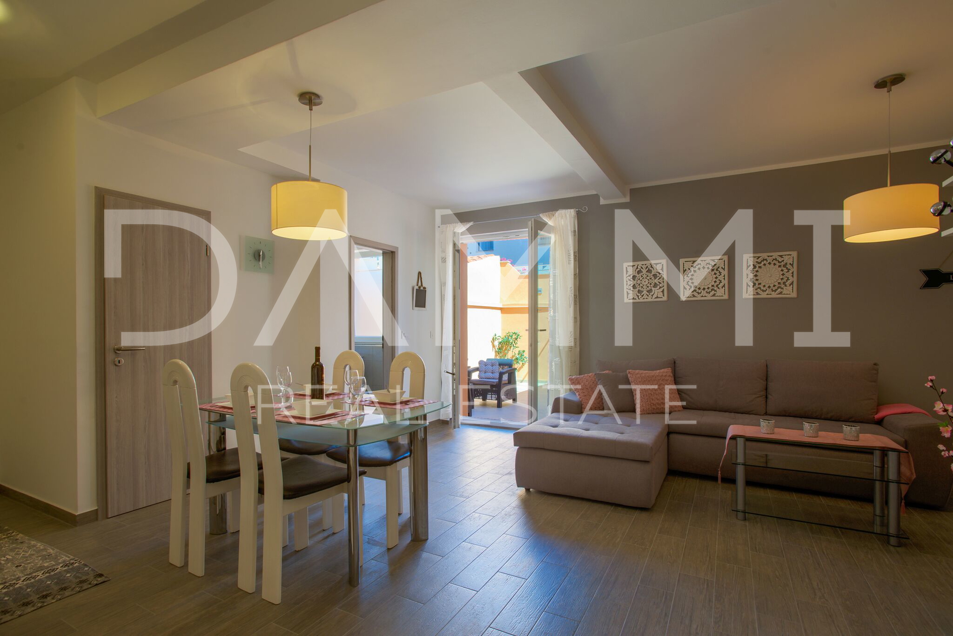 ISTRA&comma; PULA - House with 3 apartments in the city center near the Arena