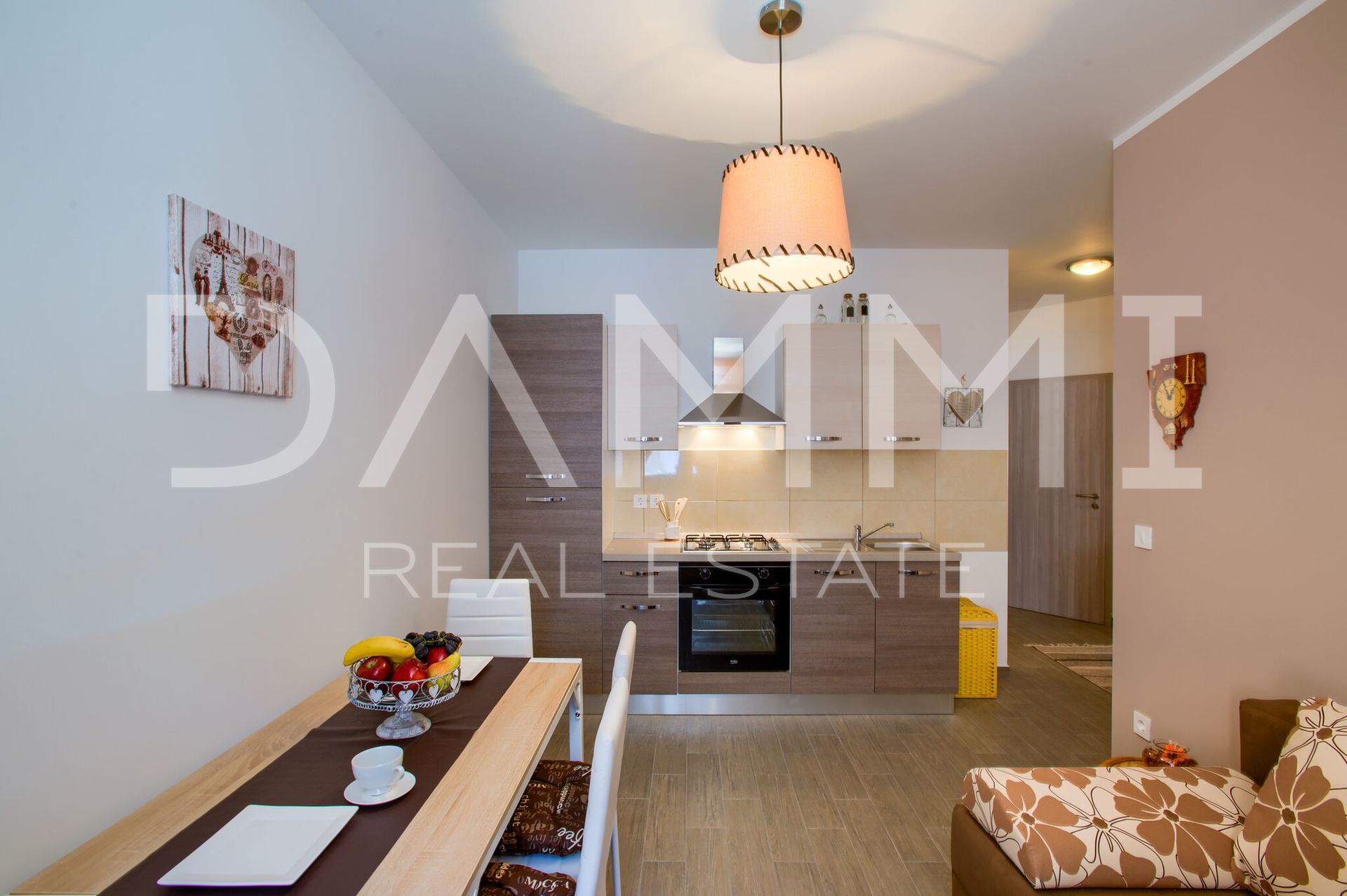 ISTRA&comma; PULA - House with 3 apartments in the city center near the Arena