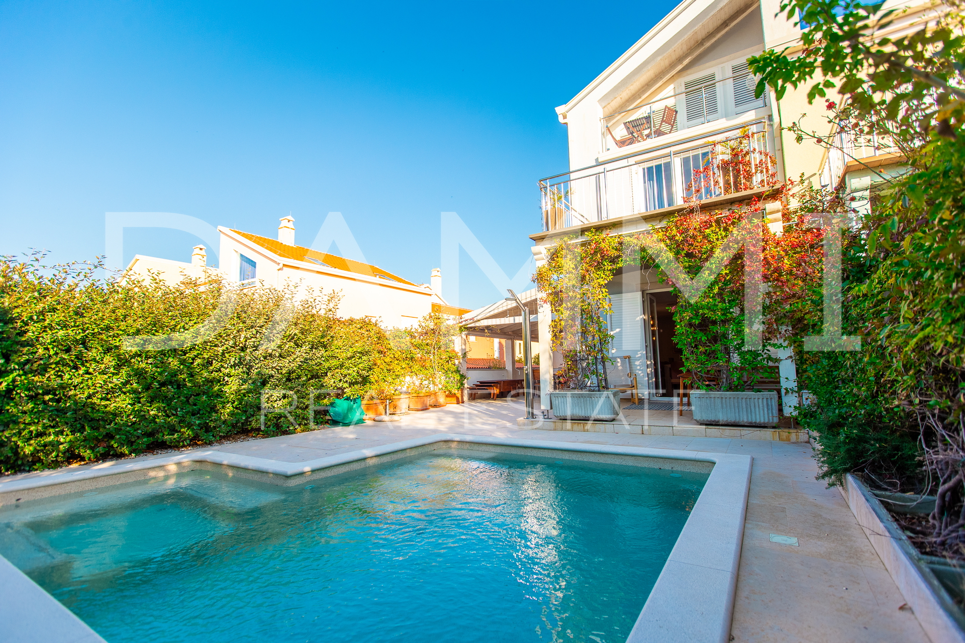 House, 100 m2, For Sale, Medulin - Banjole