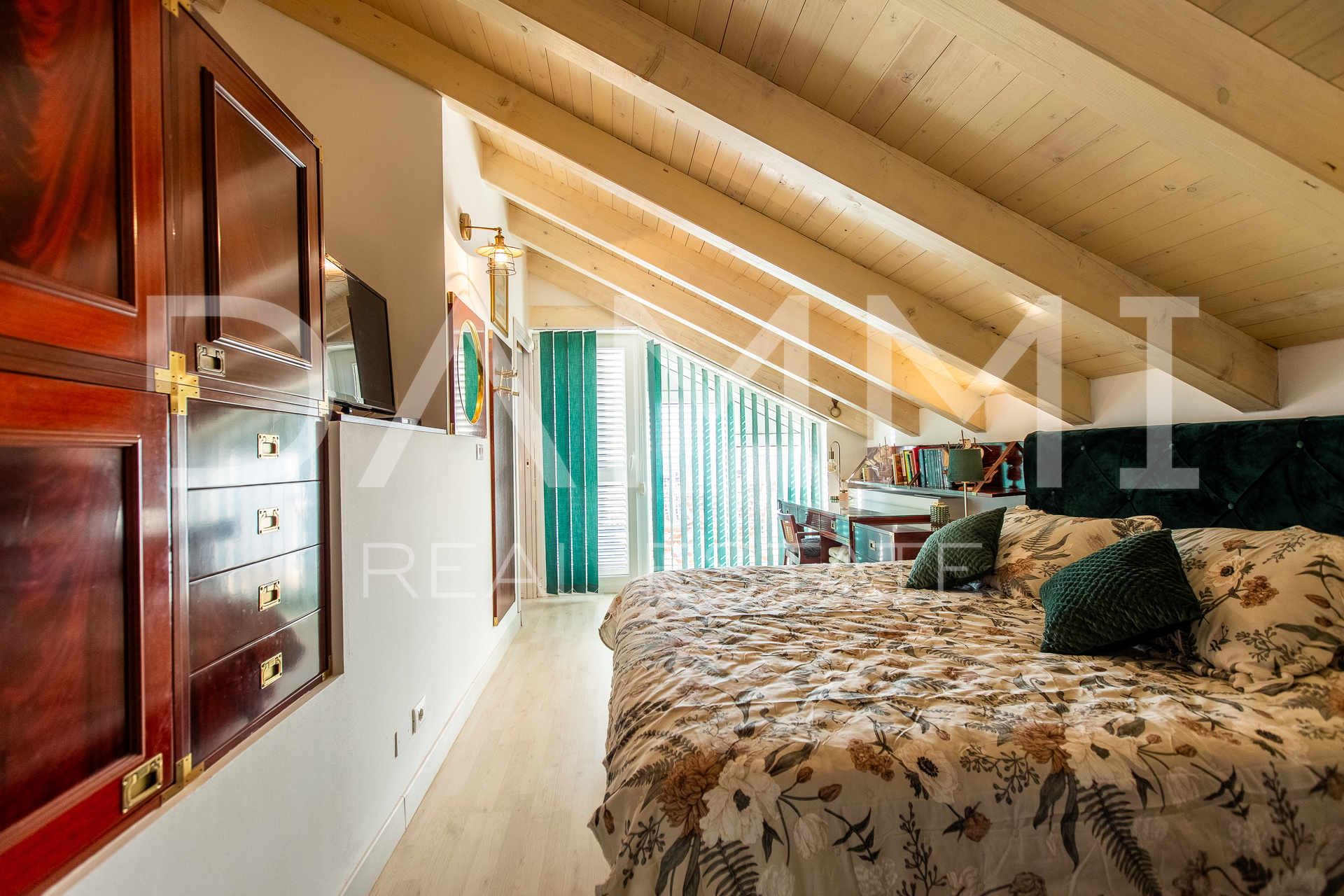 House, 100 m2, For Sale, Medulin - Banjole