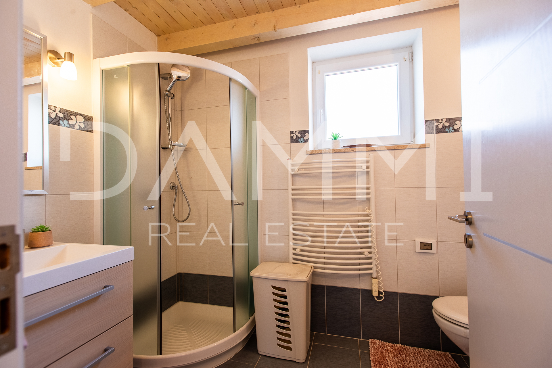 House, 100 m2, For Sale, Medulin - Banjole