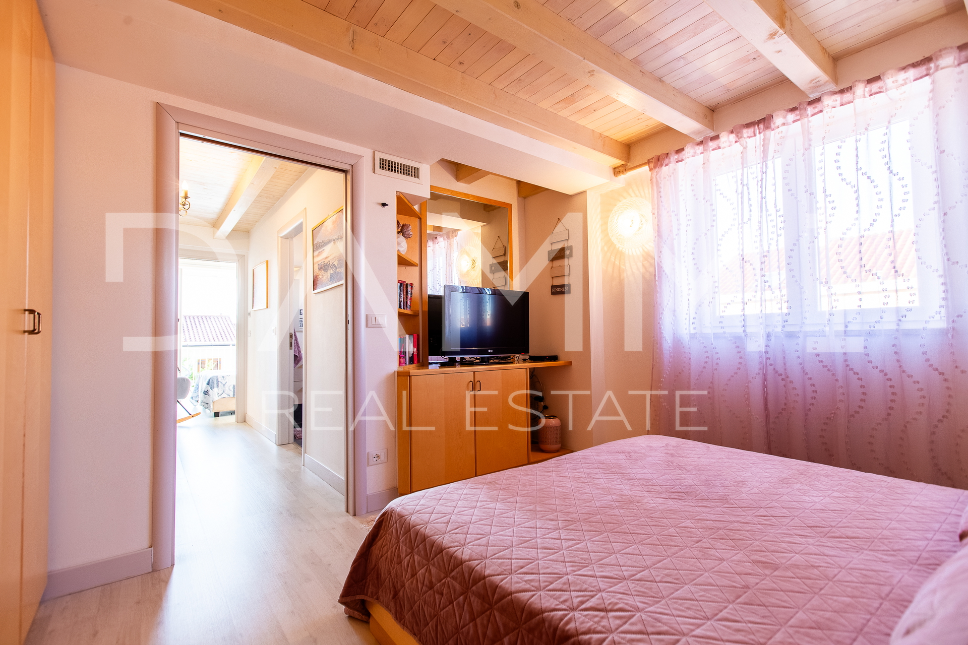 House, 100 m2, For Sale, Medulin - Banjole