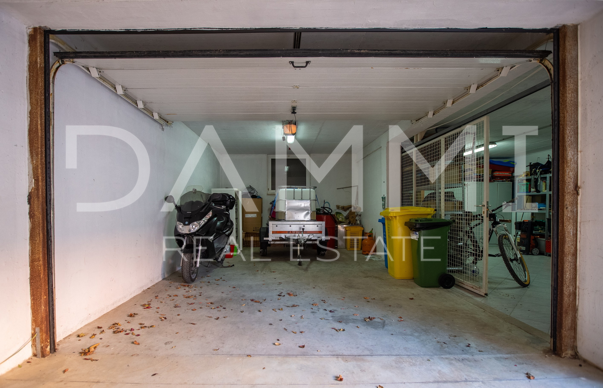 House, 100 m2, For Sale, Medulin - Banjole