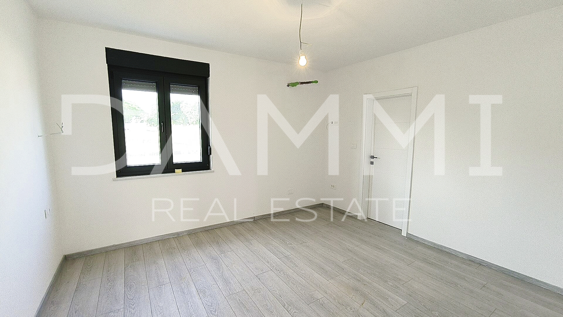 Istra - Mar&ccaron;ana&comma; ku&cacute;a s bazenom&comma; novogradnja