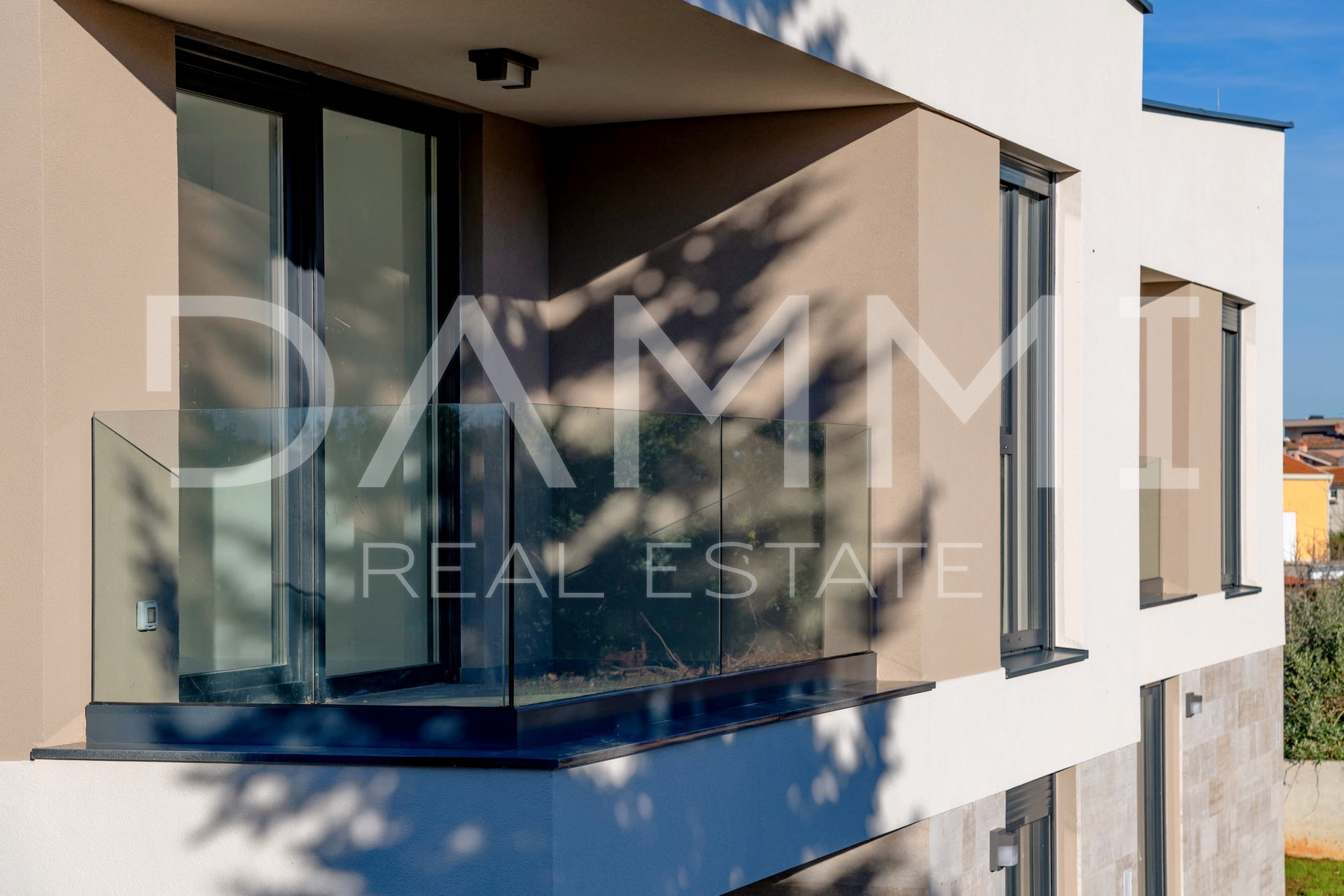 Volme&comma; Banjole - luksuzni stan sa vrtom na 200m od pla&zcaron;e