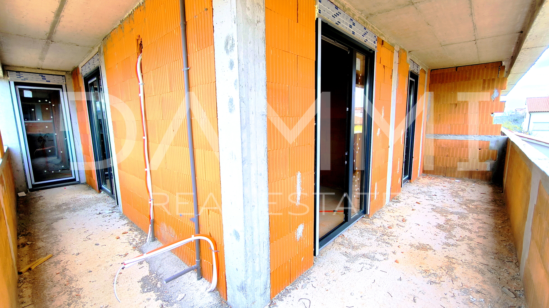 Istra&comma; Pula - dvosoban stan&comma; novogradnja&comma; 1&period; kat