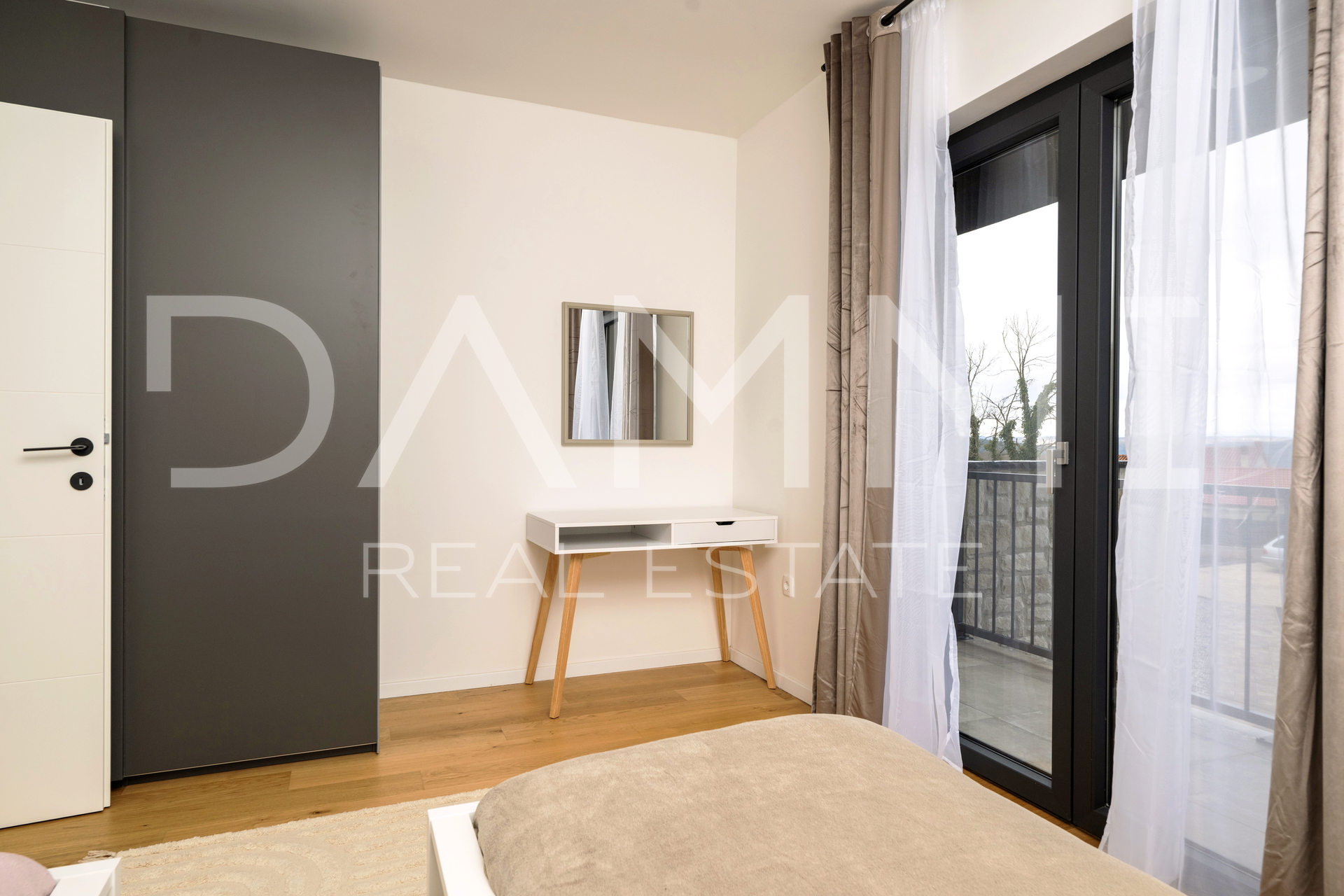 Istra&comma; Rakalj- moderna vila s bazenom&comma; pogled more