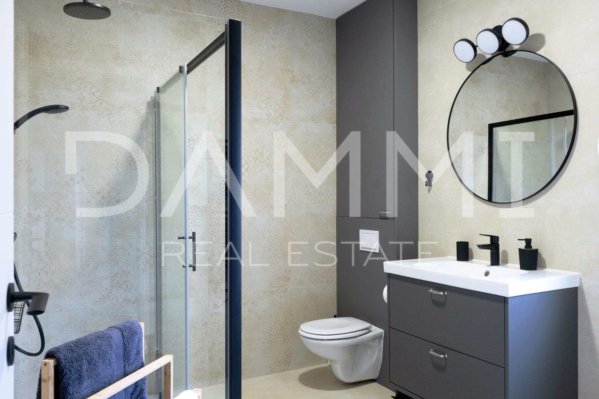 Istra&comma; Rakalj- moderna vila s bazenom&comma; pogled more