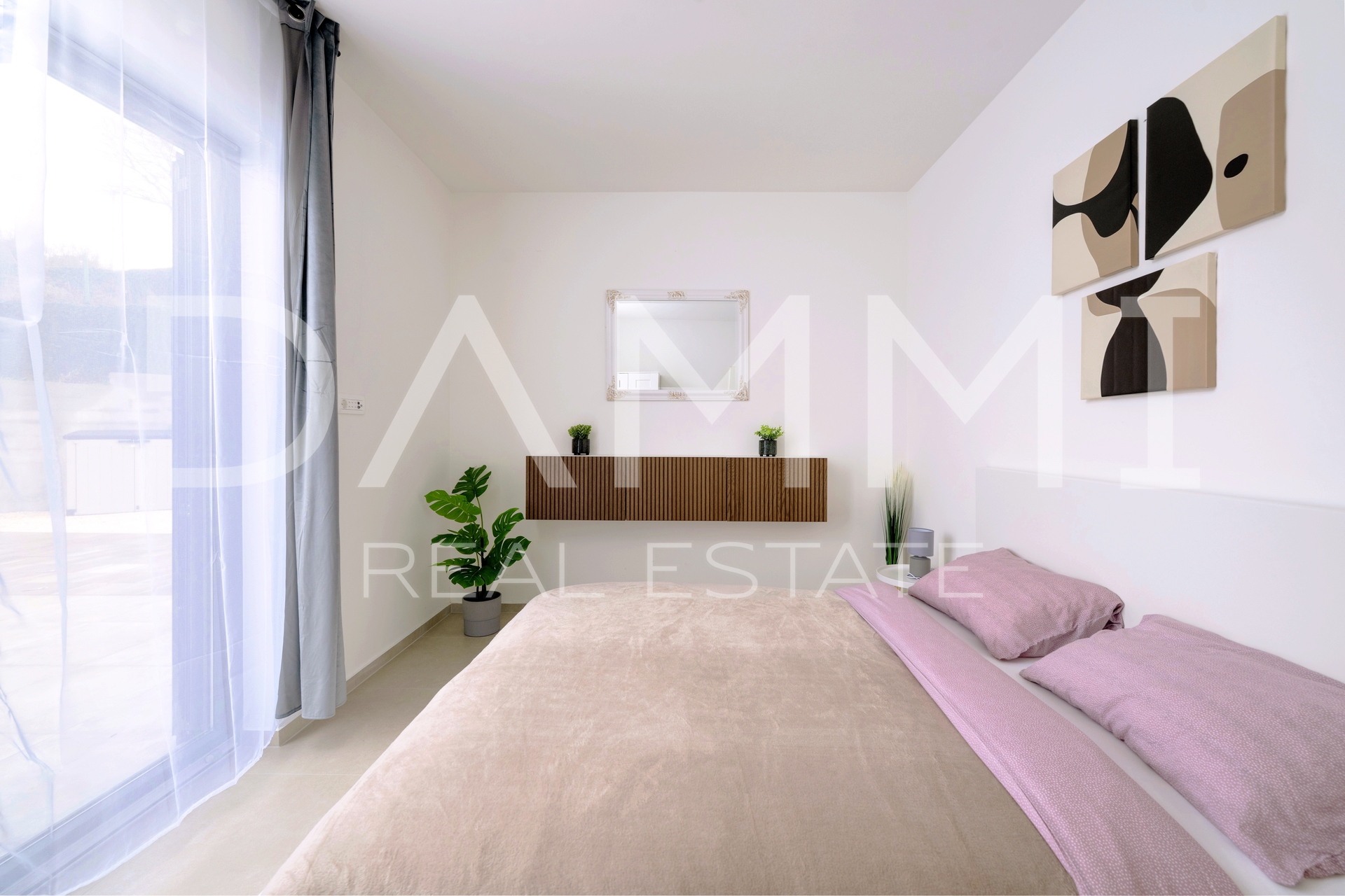 Istra&comma; Rakalj- moderna vila s bazenom&comma; pogled more